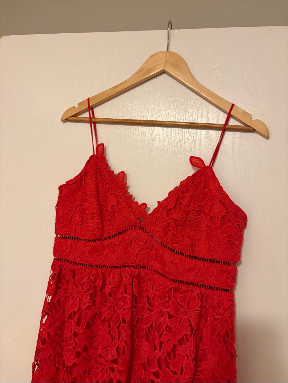 Bardot Red Lace Midi Dress - Picture 3 of 11